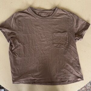 Everlane Women’s Short-Sleeve Crew Pocket Tee — Brown Taupe